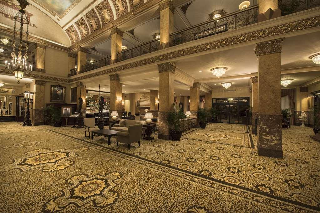 The Pfister Hotel Мілвокі Екстер'єр фото