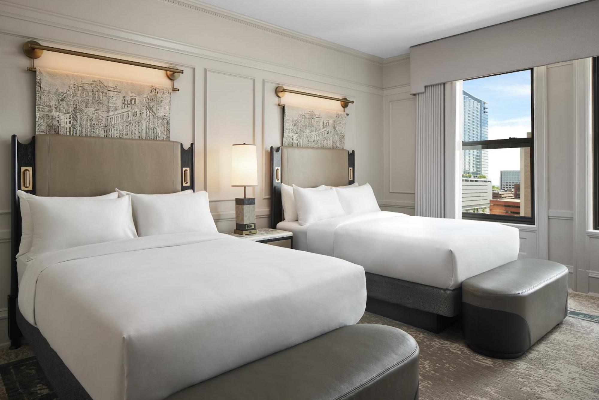 The Pfister Hotel Мілвокі Екстер'єр фото